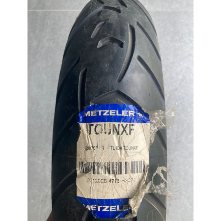 Opona motocyklowa 120/70-19...